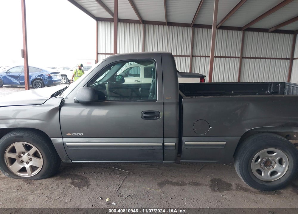 2000 CHEVROLET SILVERADO 1500 VIN: 1GCEC14WXYZ351460