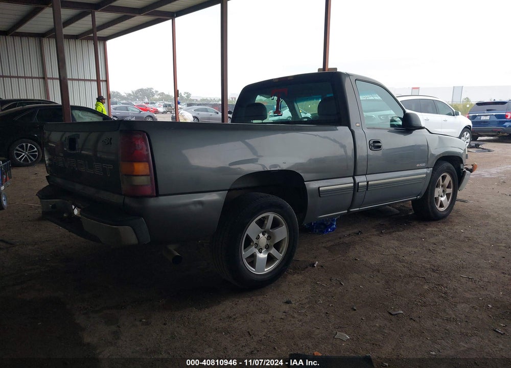 2000 CHEVROLET SILVERADO 1500 VIN: 1GCEC14WXYZ351460