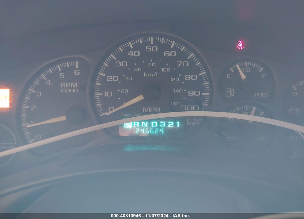 2000 CHEVROLET SILVERADO 1500 VIN: 1GCEC14WXYZ351460