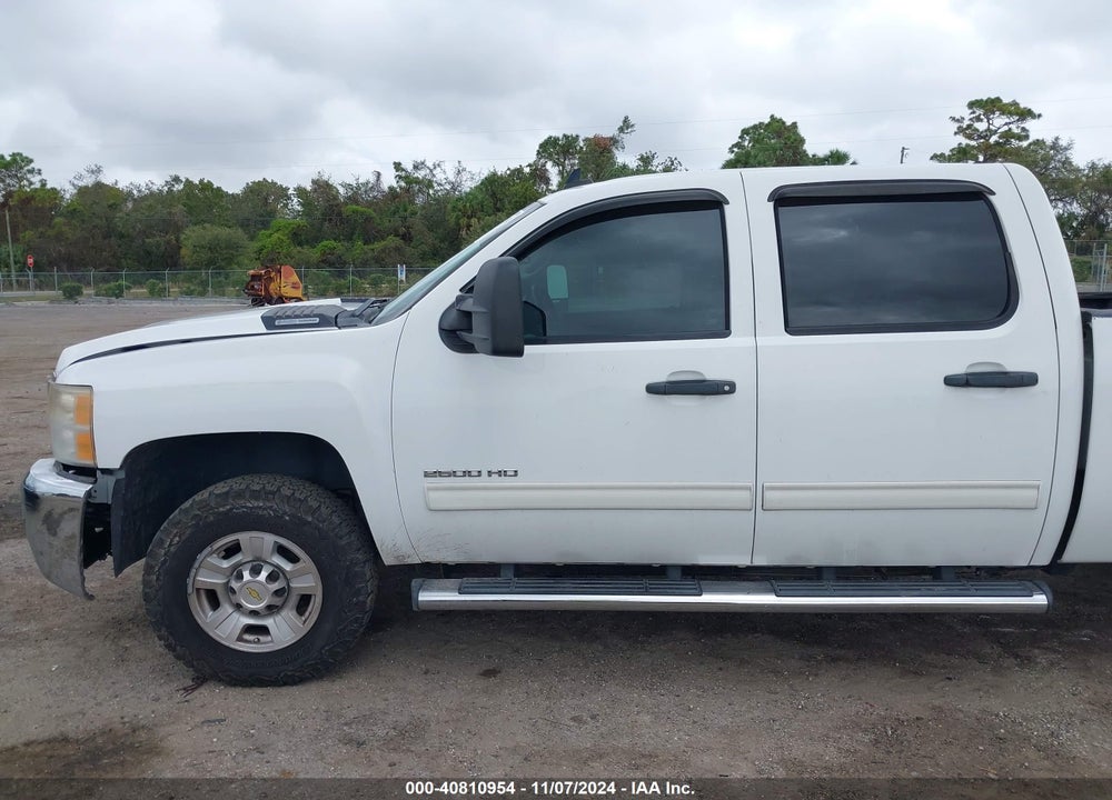 2010 CHEVROLET SILVERADO 2500HD LT VIN: 1GC4CXB6XAF119417