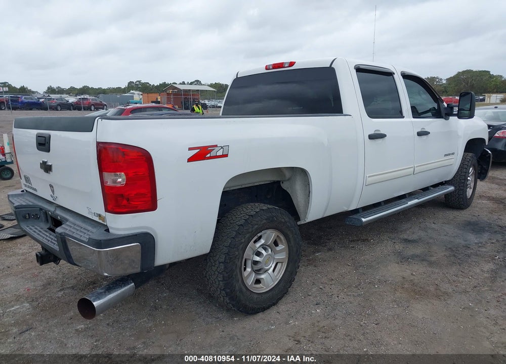 2010 CHEVROLET SILVERADO 2500HD LT VIN: 1GC4CXB6XAF119417