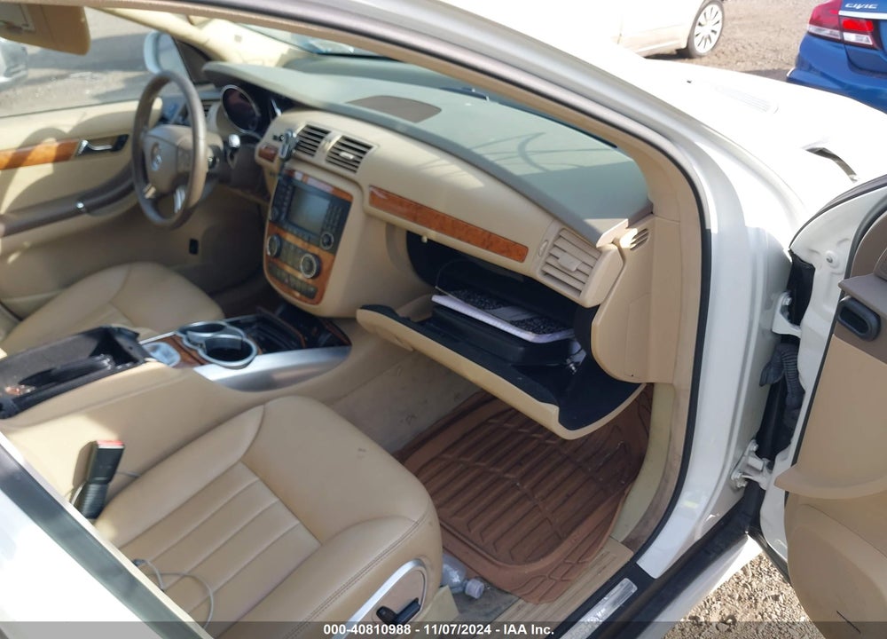 2008 MERCEDES-BENZ R 350 VIN: 4JGCB56E68A063385