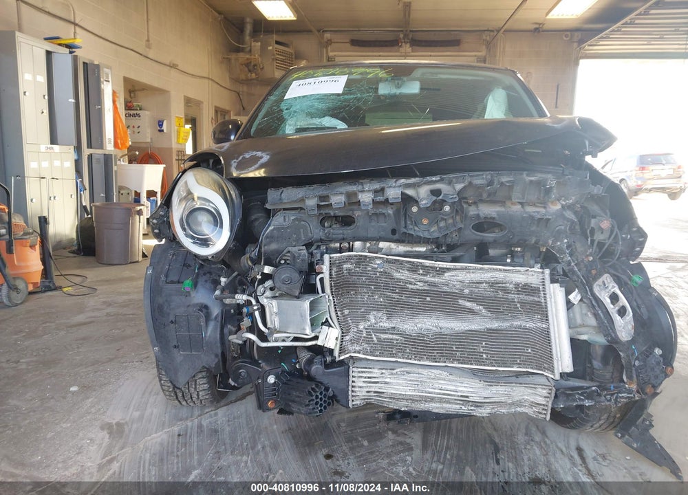 2014 FIAT 500L EASY VIN: ZFBCFABH7EZ022460
