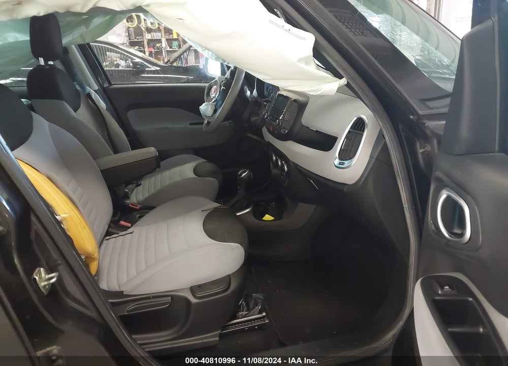 2014 FIAT 500L EASY VIN: ZFBCFABH7EZ022460