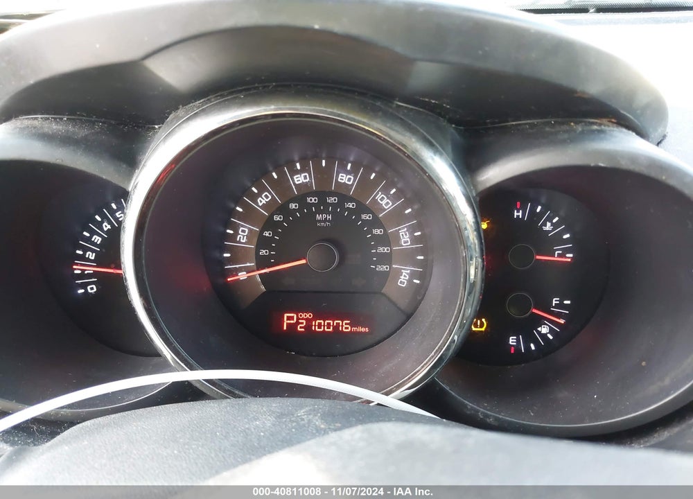 2011 KIA SOUL VIN: KNDJT2A2XB7225267