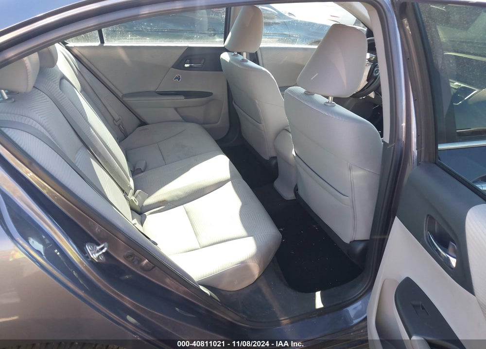 2015 HONDA ACCORD LX VIN: 1HGCR2F30FA031494