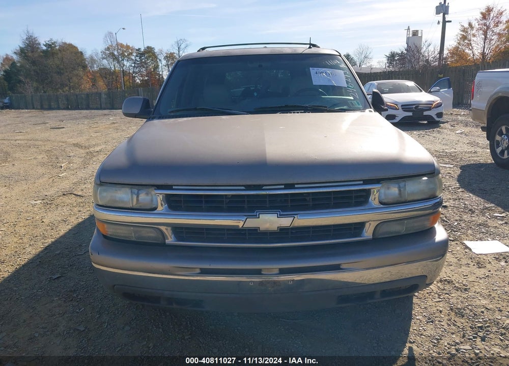 2002 CHEVROLET SUBURBAN 1500 LT VIN: 1GNFK16Z92J246243