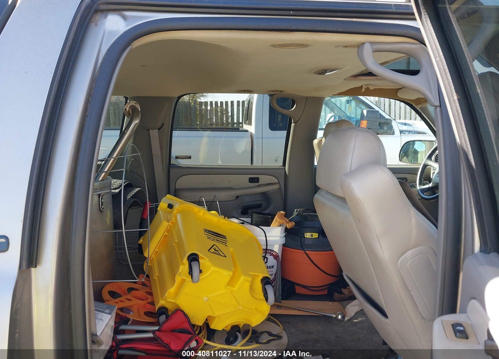 2002 CHEVROLET SUBURBAN 1500 LT VIN: 1GNFK16Z92J246243