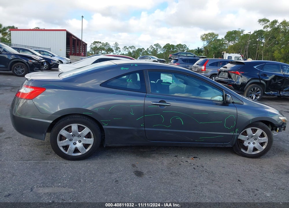 2011 HONDA CIVIC LX VIN: 2HGFG1B61BH514033