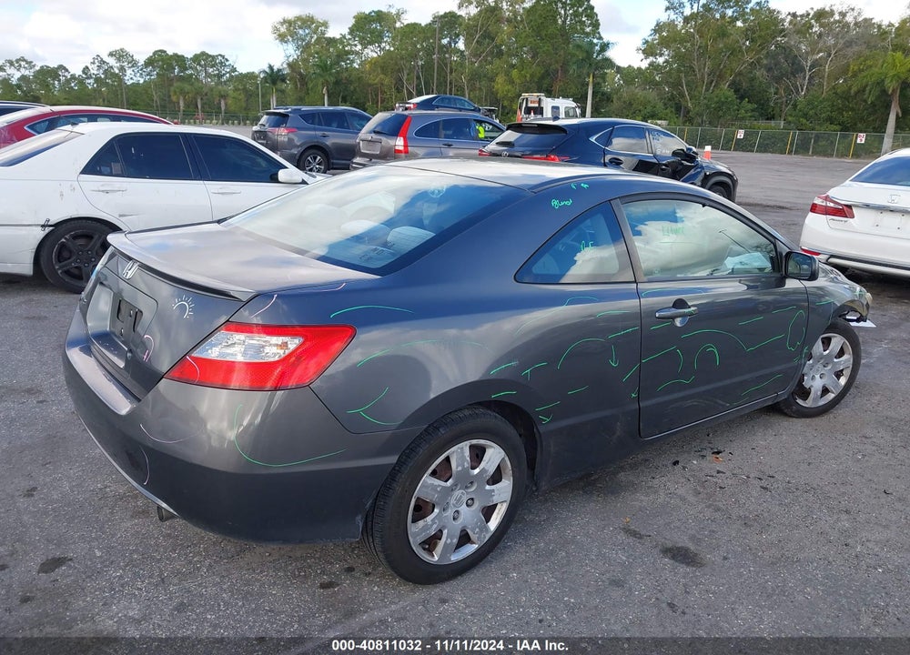 2011 HONDA CIVIC LX VIN: 2HGFG1B61BH514033