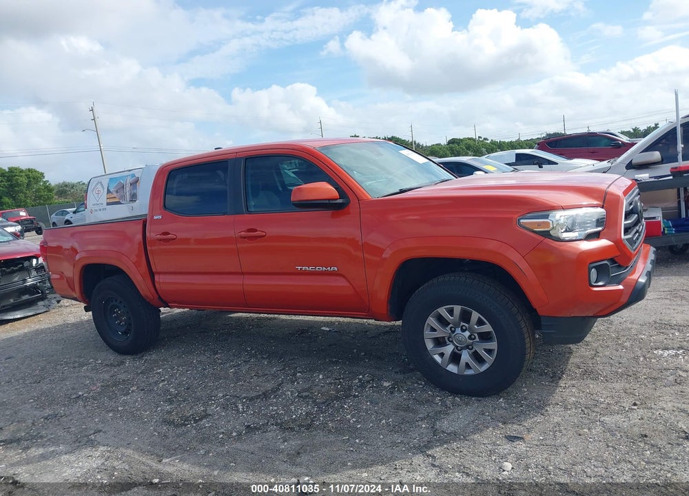 2018 TOYOTA TACOMA SR5 V6 VIN: 3TMAZ5CN7JM076103