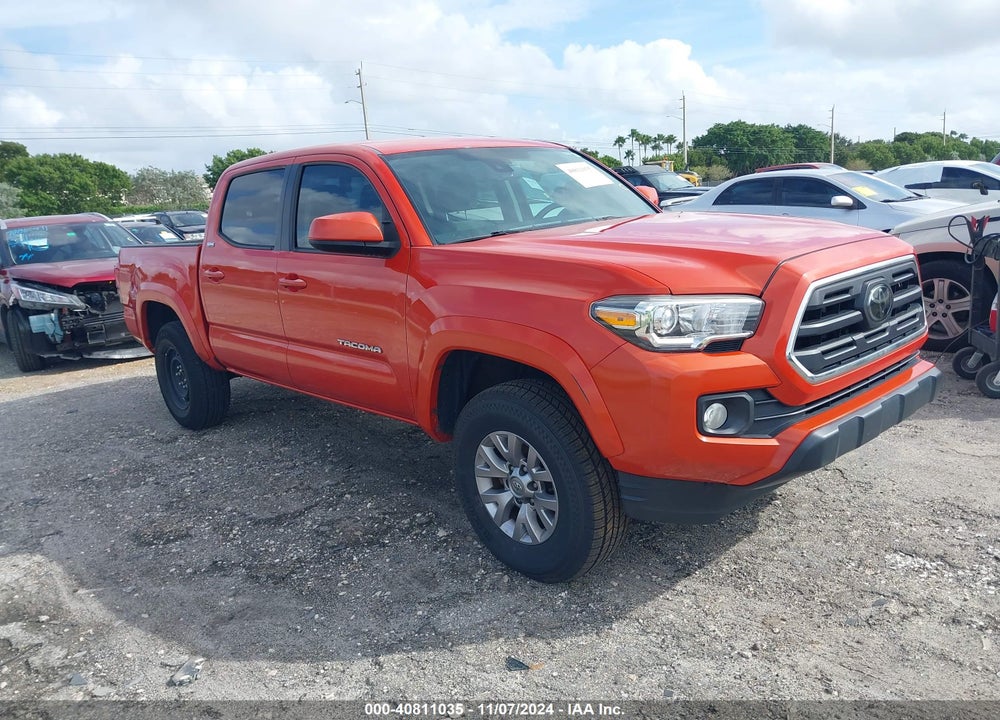 2018 TOYOTA TACOMA SR5 V6 VIN: 3TMAZ5CN7JM076103