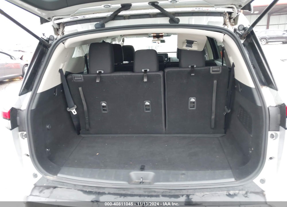 2022 NISSAN PATHFINDER SV 2WD VIN: 5N1DR3BA5NC237275