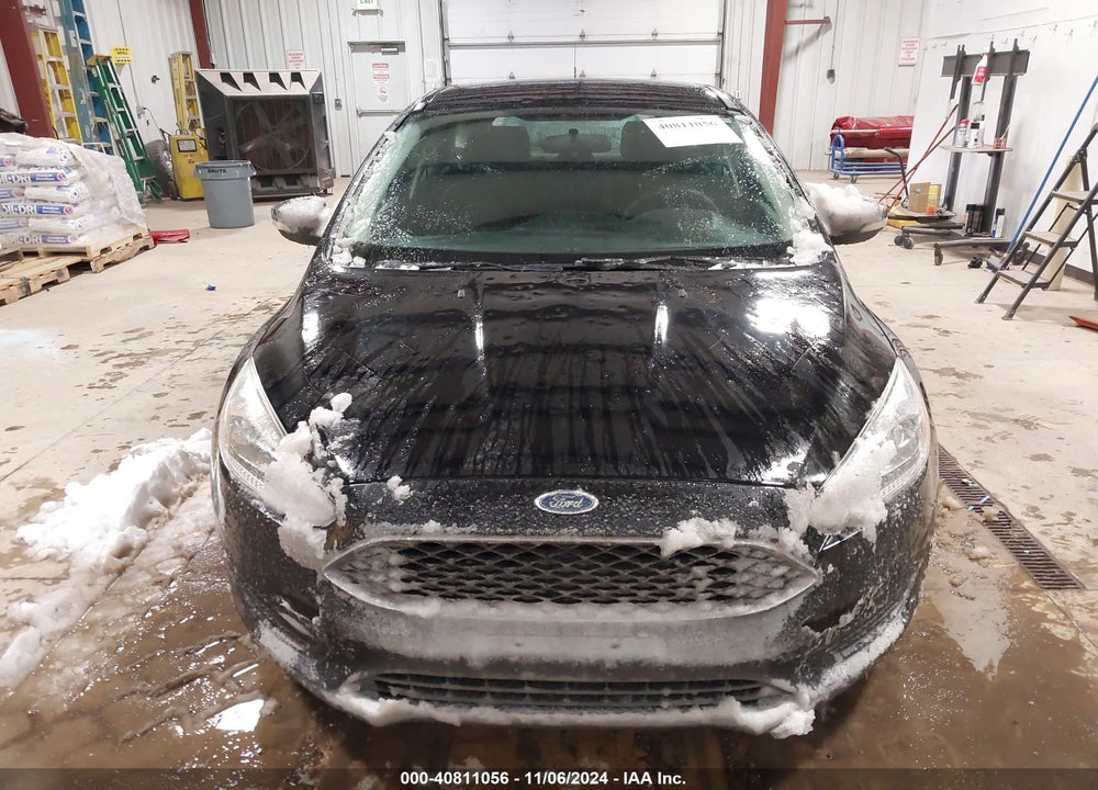2017 FORD FOCUS SE VIN: 1FADP3K29HL293569