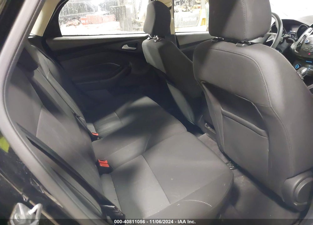 2017 FORD FOCUS SE VIN: 1FADP3K29HL293569