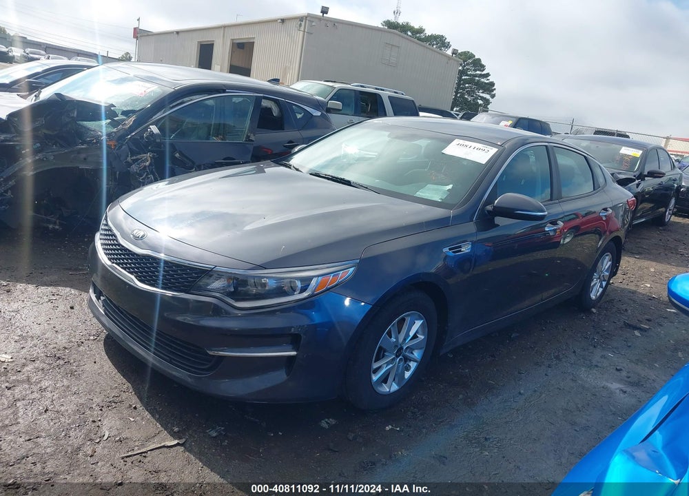 2018 KIA OPTIMA LX VIN: KNAGT4L37J5234821