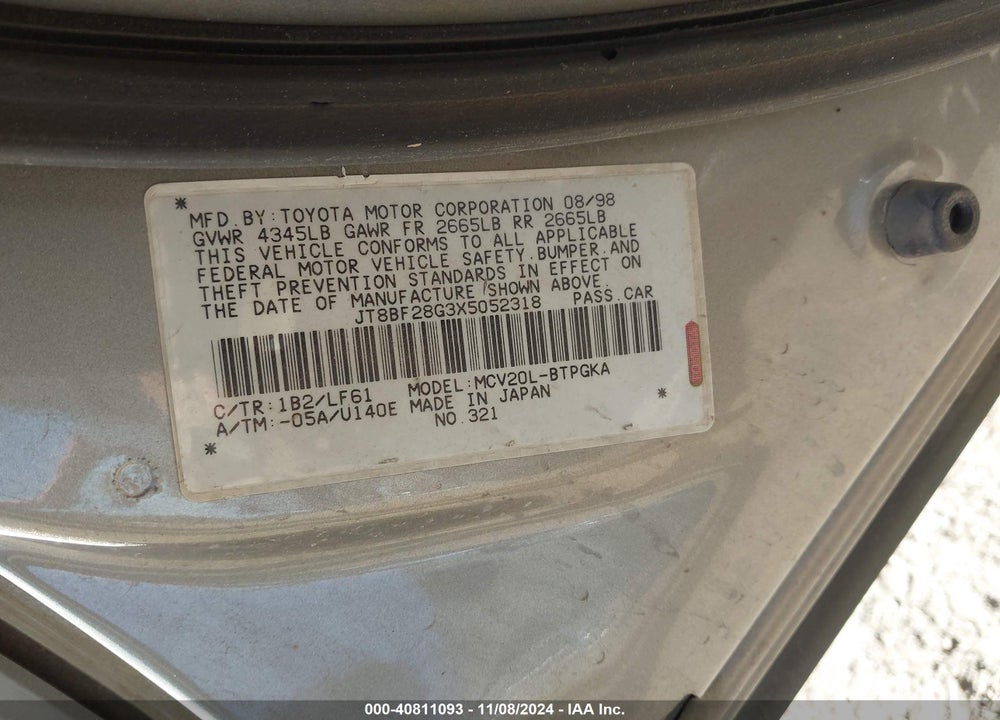 1999 LEXUS ES 300 VIN: JT8BF28G3X5052318