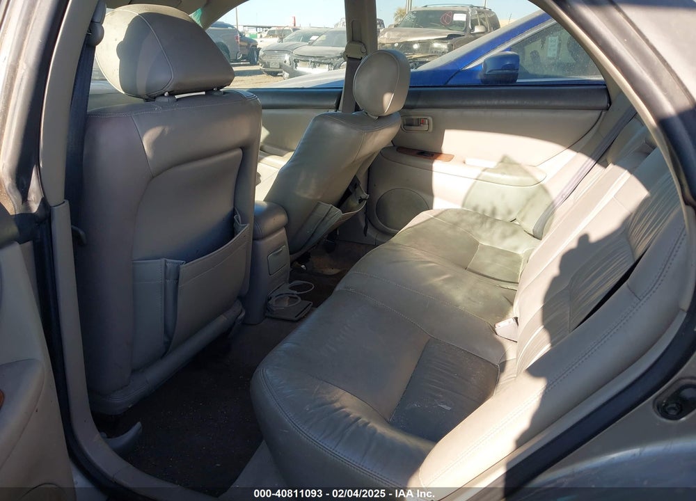 1999 LEXUS ES 300 VIN: JT8BF28G3X5052318