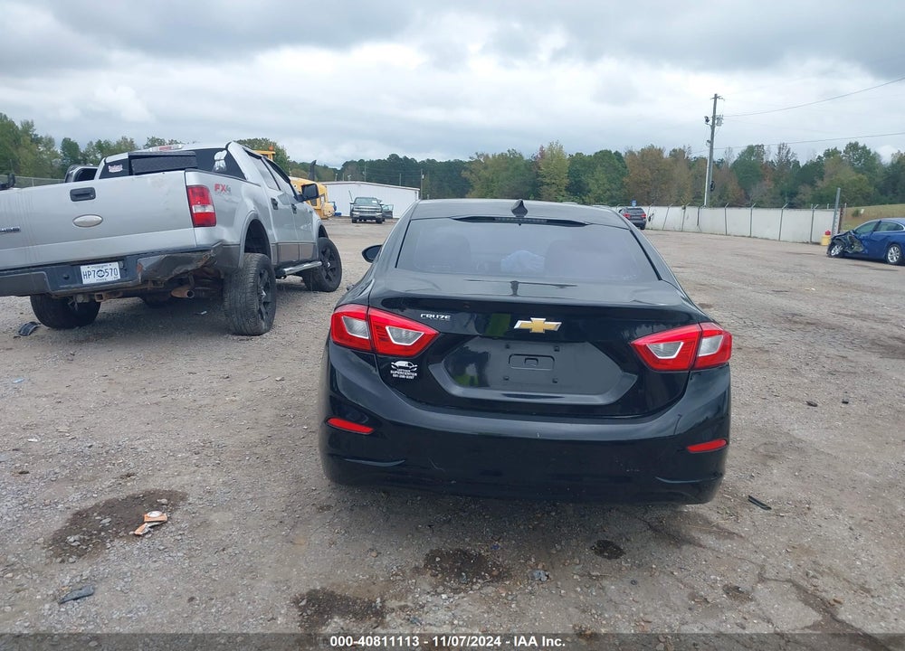 2018 CHEVROLET CRUZE LS AUTO VIN: 1G1BC5SM6J7151553