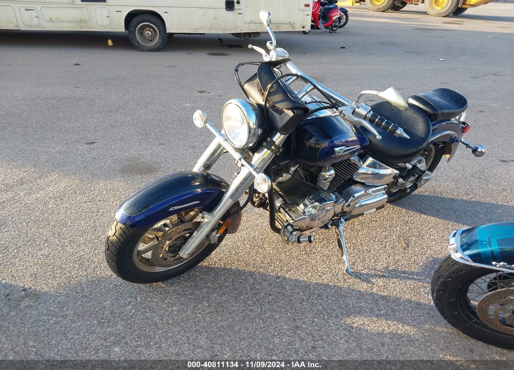 2005 YAMAHA XVS1100 A VIN: JYAVP11E15A069018