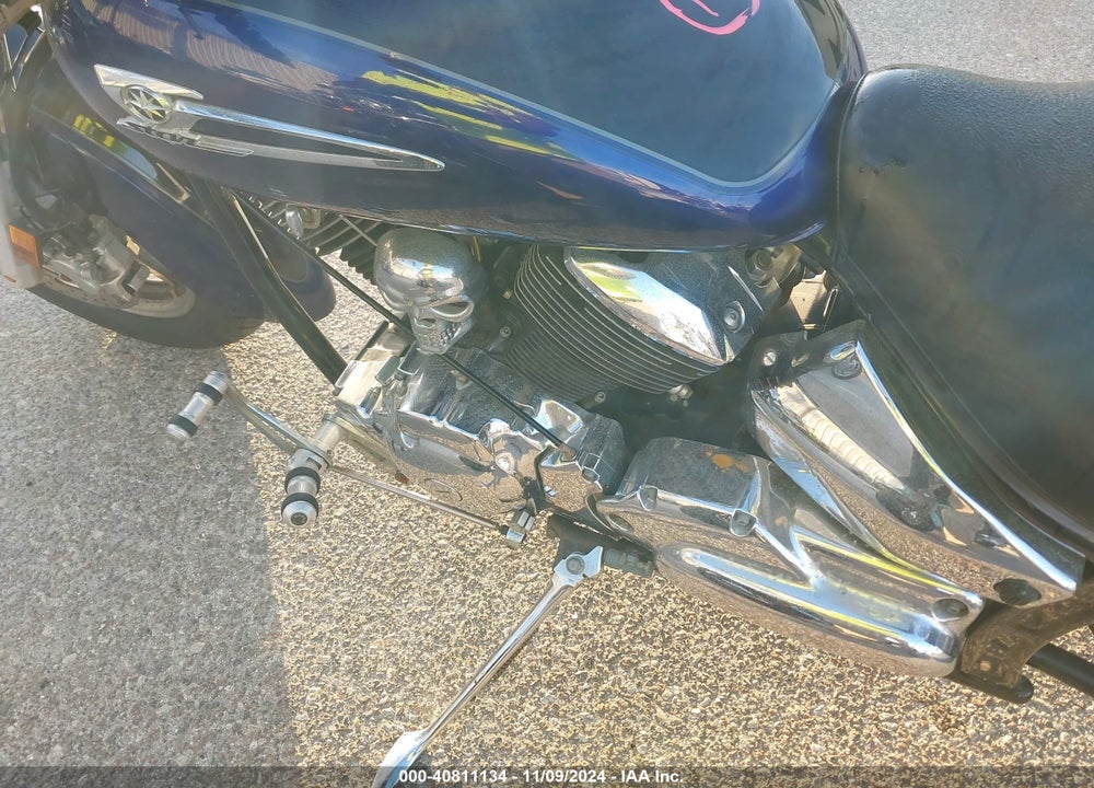 2005 YAMAHA XVS1100 A VIN: JYAVP11E15A069018