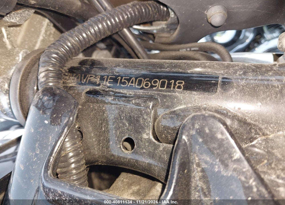 2005 YAMAHA XVS1100 A VIN: JYAVP11E15A069018