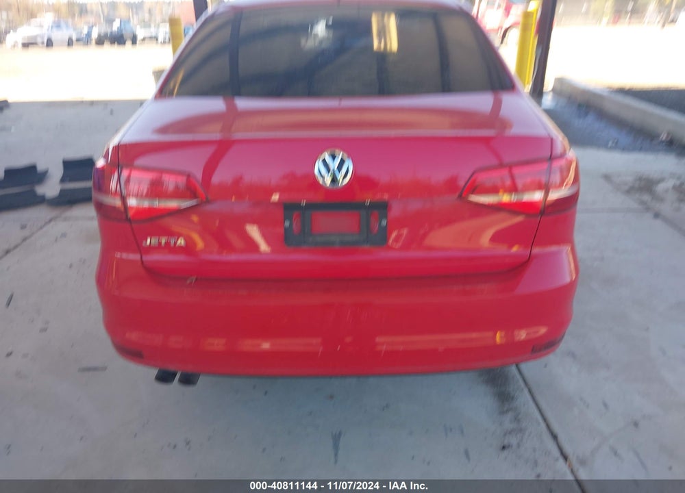 2015 VOLKSWAGEN JETTA 2.0L S VIN: 3VW2K7AJXFM246026