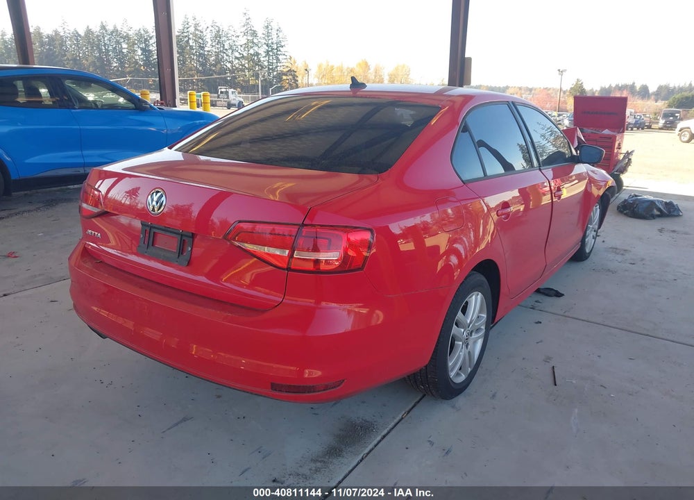 2015 VOLKSWAGEN JETTA 2.0L S VIN: 3VW2K7AJXFM246026