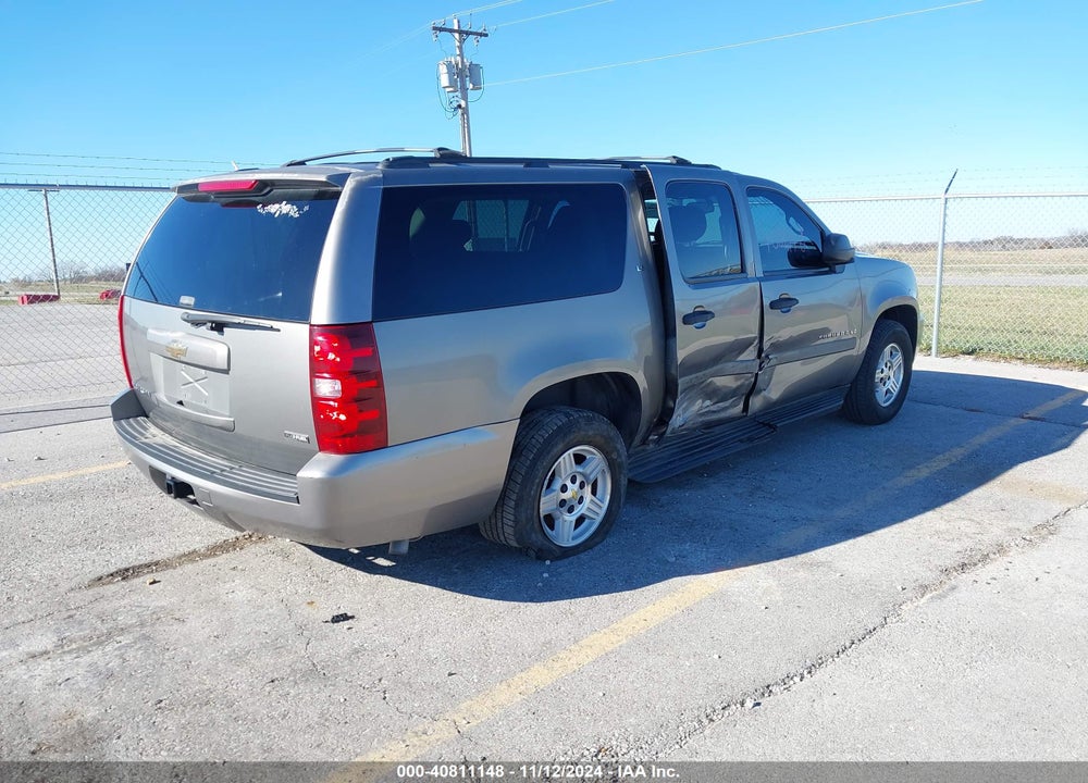 2008 CHEVROLET SUBURBAN 1500 LS VIN: 1GNFC16048R105587