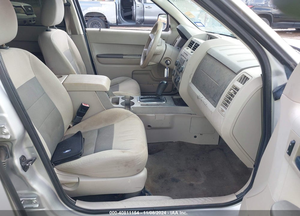 2008 FORD ESCAPE XLT VIN: 1FMCU03158KA21072