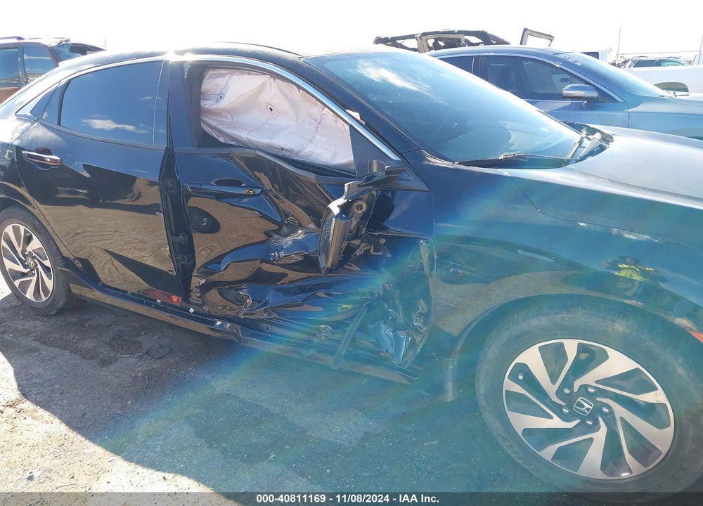 2018 HONDA CIVIC LX VIN: SHHFK7H26JU212468