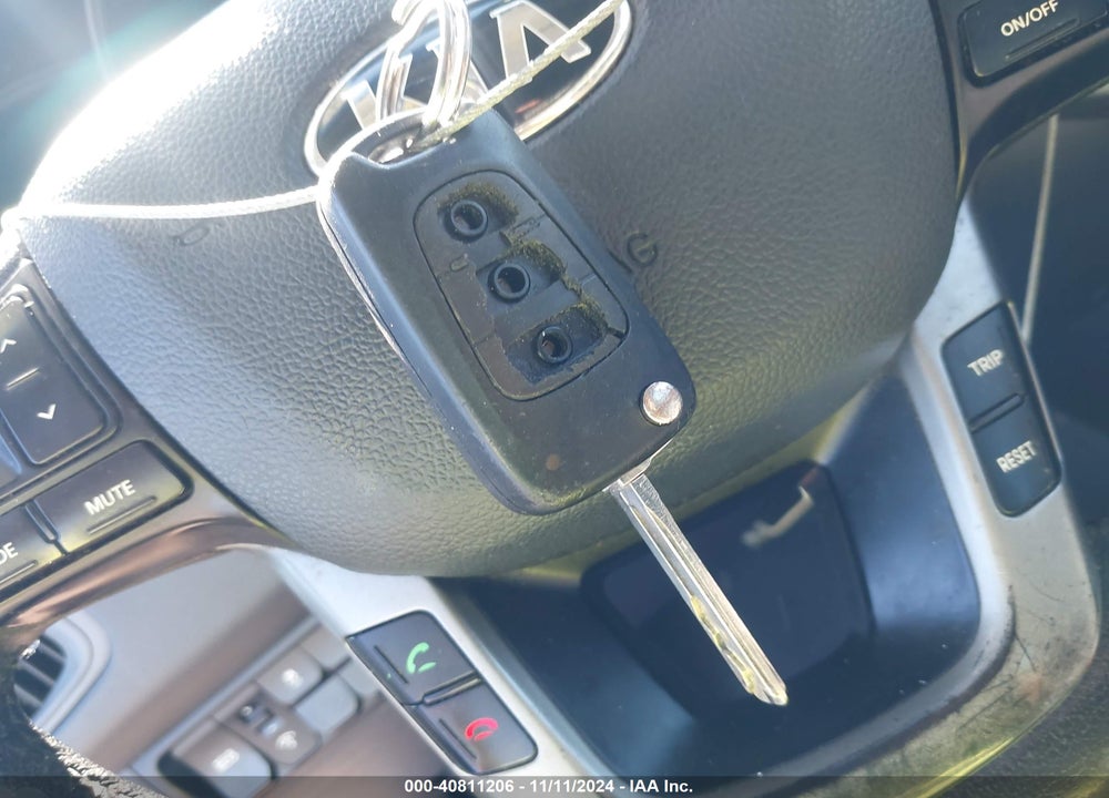 2013 KIA RIO EX VIN: KNADN5A37D6239764