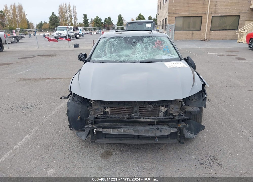 2019 VOLKSWAGEN JETTA 1.4T SEL VIN: 3VWE57BU5KM040135