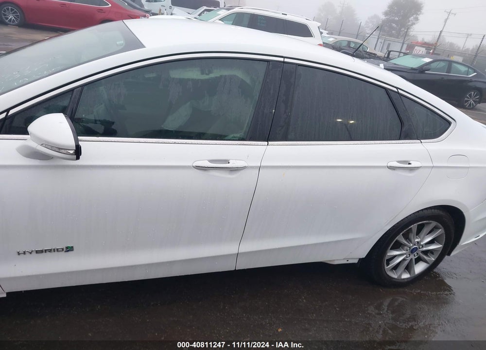 2017 FORD FUSION HYBRID SE VIN: 3FA6P0LU1HR165397
