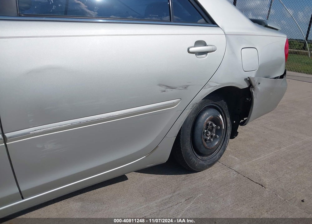 2002 TOYOTA CAMRY XLE V6 VIN: 4T1BF32K52U023580