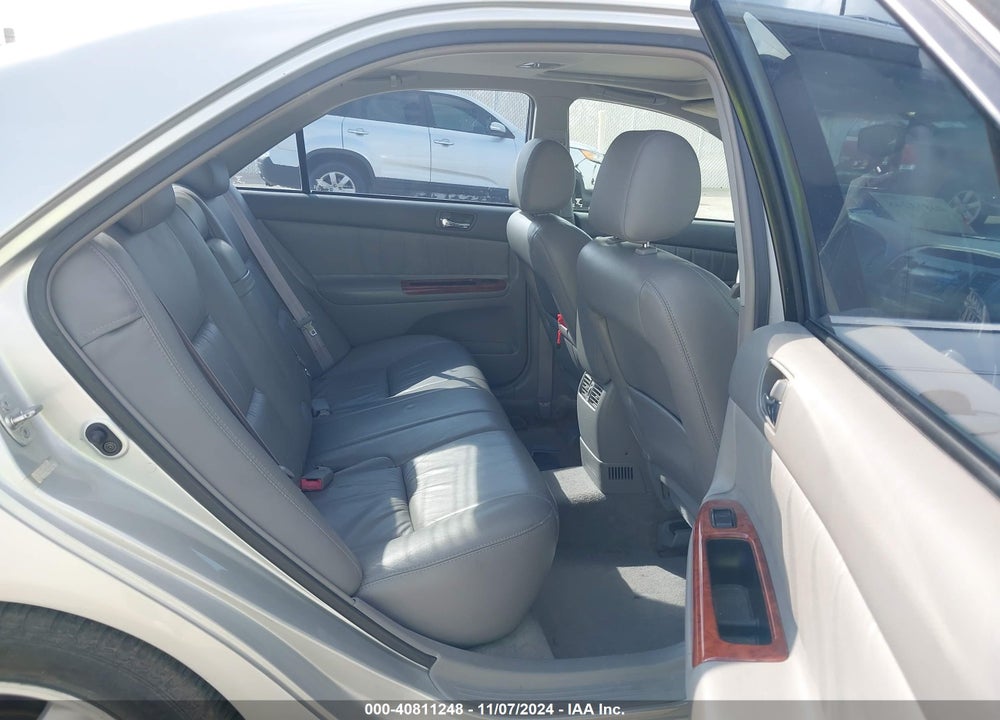 2002 TOYOTA CAMRY XLE V6 VIN: 4T1BF32K52U023580