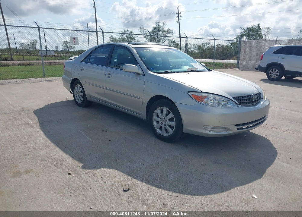 2002 TOYOTA CAMRY XLE V6 VIN: 4T1BF32K52U023580