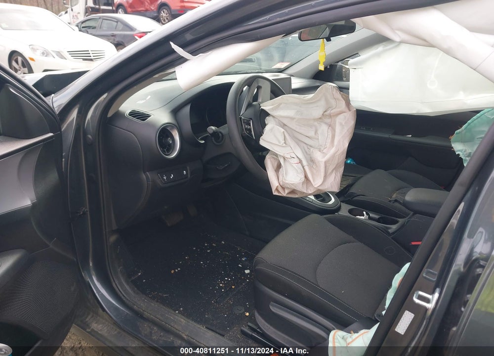 2023 KIA FORTE VIN: 3KPF24AD0PE694185