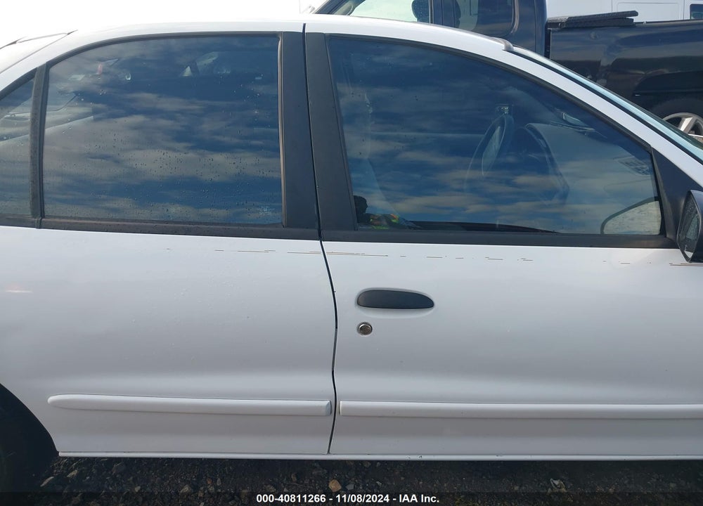 2002 CHEVROLET CAVALIER LS VIN: 1G1JF524527217272