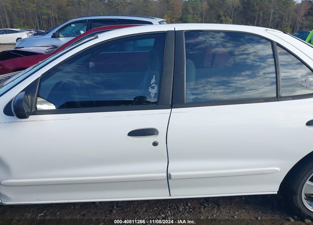 2002 CHEVROLET CAVALIER LS VIN: 1G1JF524527217272