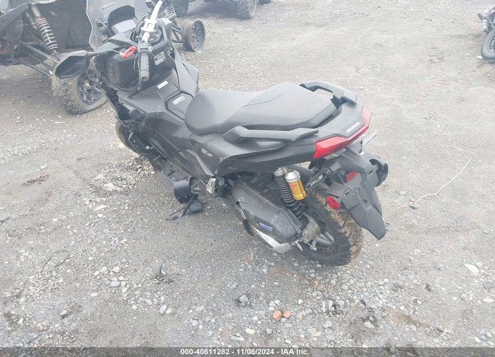 2025 HONDA ADV160 A VIN: MLHKF5452S5100095