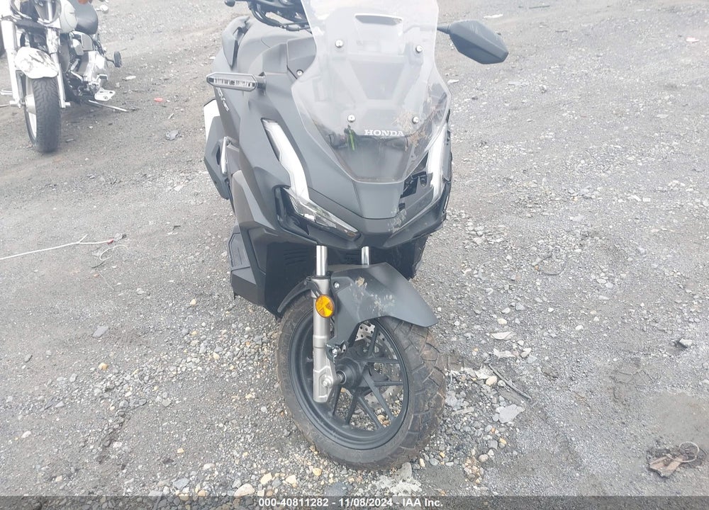 2025 HONDA ADV160 A VIN: MLHKF5452S5100095