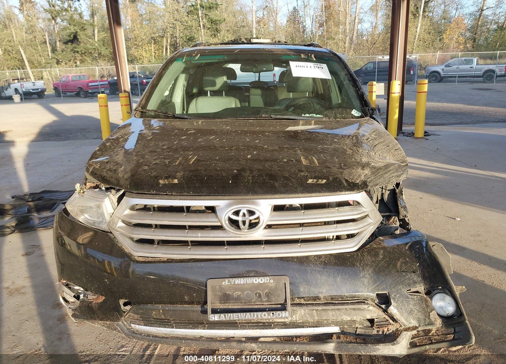 2011 TOYOTA HIGHLANDER SE V6 VIN: 5TDBK3EH9BS071877