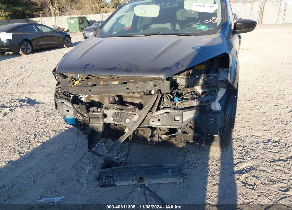 2018 FORD ESCAPE SE VIN: 1FMCU9GDXJUB66594