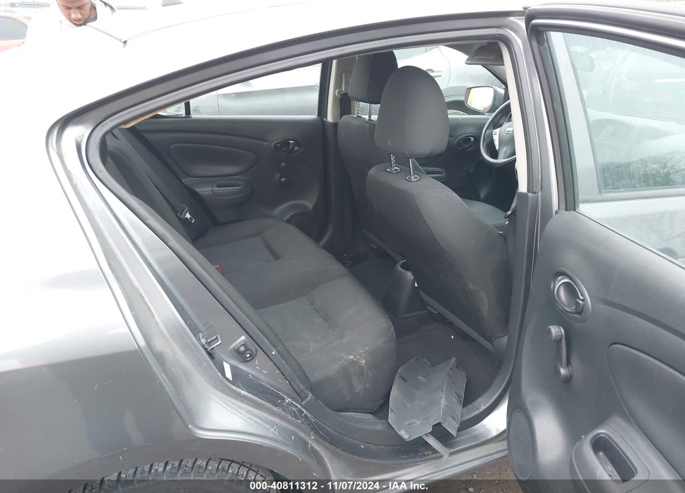2019 NISSAN VERSA 1.6 S+ VIN: 3N1CN7AP2KL801623