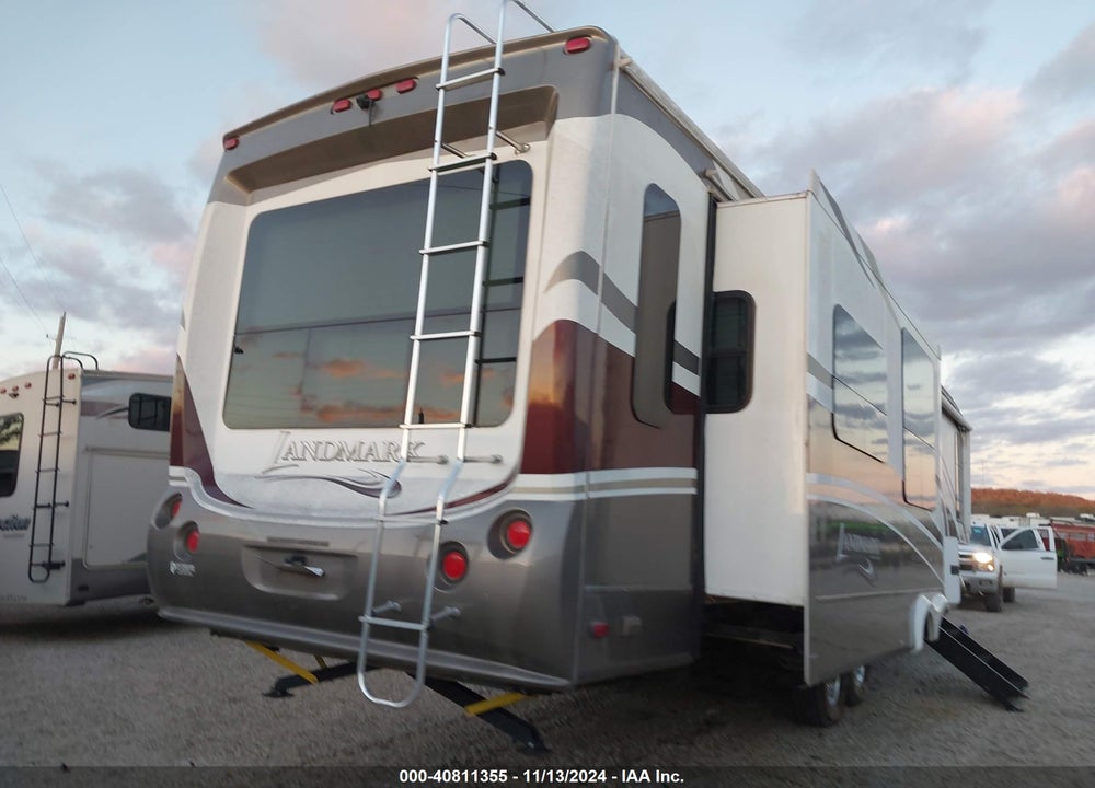2012 HEARTLAND LANDMARK VIN: 5SFBG4029CE241444