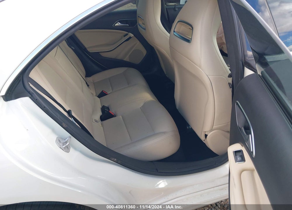 2018 MERCEDES-BENZ CLA 250 VIN: WDDSJ4EB8JN559751