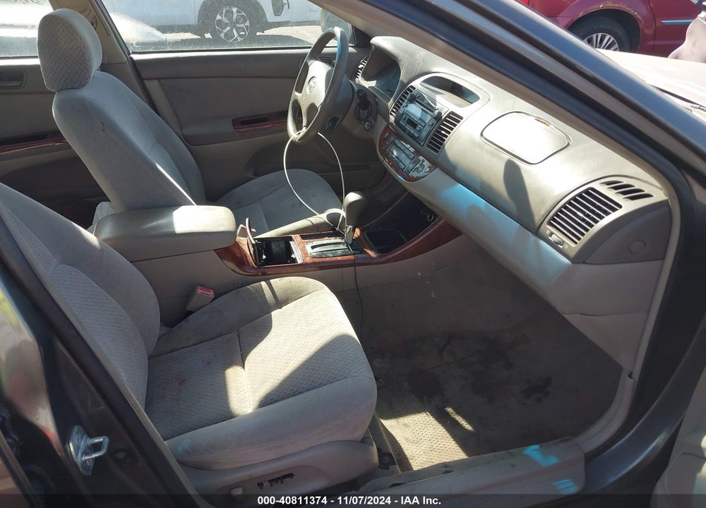 2003 TOYOTA CAMRY XLE VIN: 4T1BE32K33U751788