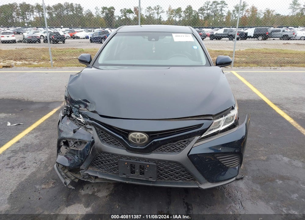 2018 TOYOTA CAMRY SE VIN: JTNB11HK3J3024810