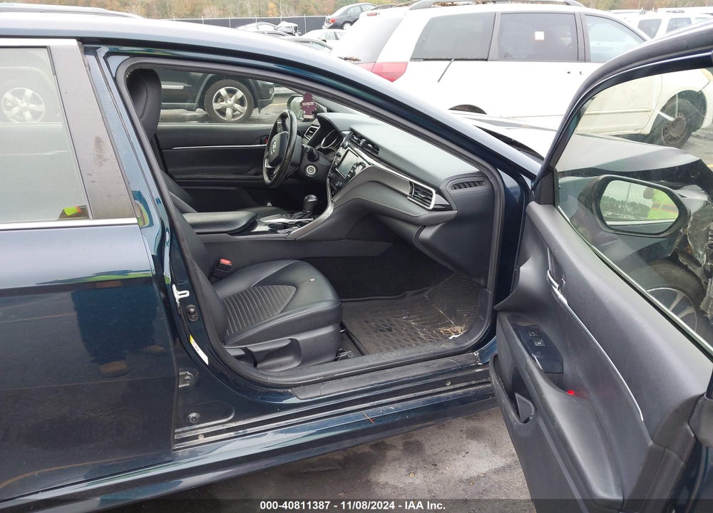 2018 TOYOTA CAMRY SE VIN: JTNB11HK3J3024810